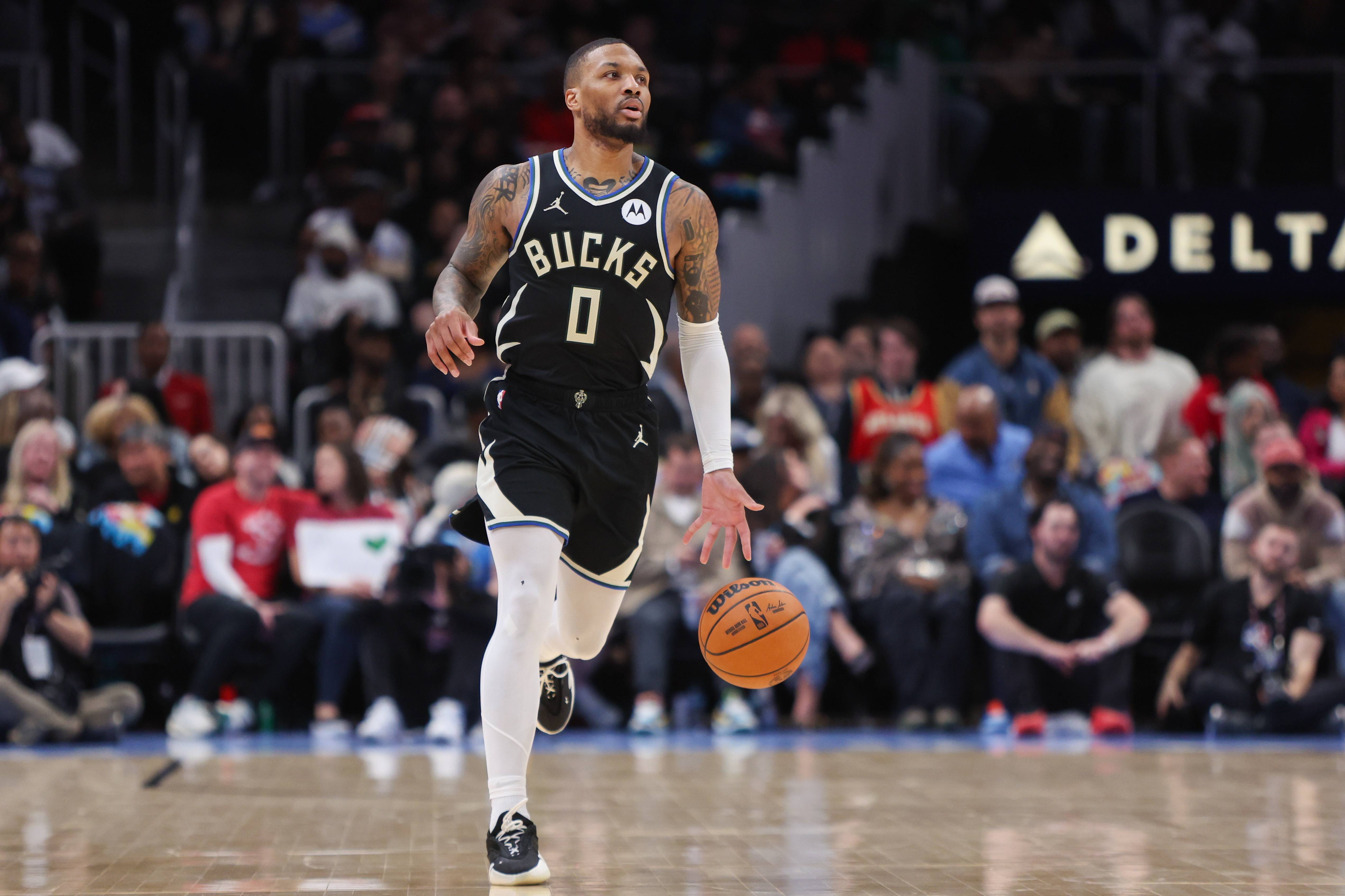 哈登巅峰对决,库里与70激战澳大利亚队分钟,绝杀胜负难料! 哈登巅峰对决,库里与70激战澳大利亚队分钟,绝杀胜负难料!